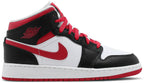 Air Jordan 1 Mid GS  "Very Berry"