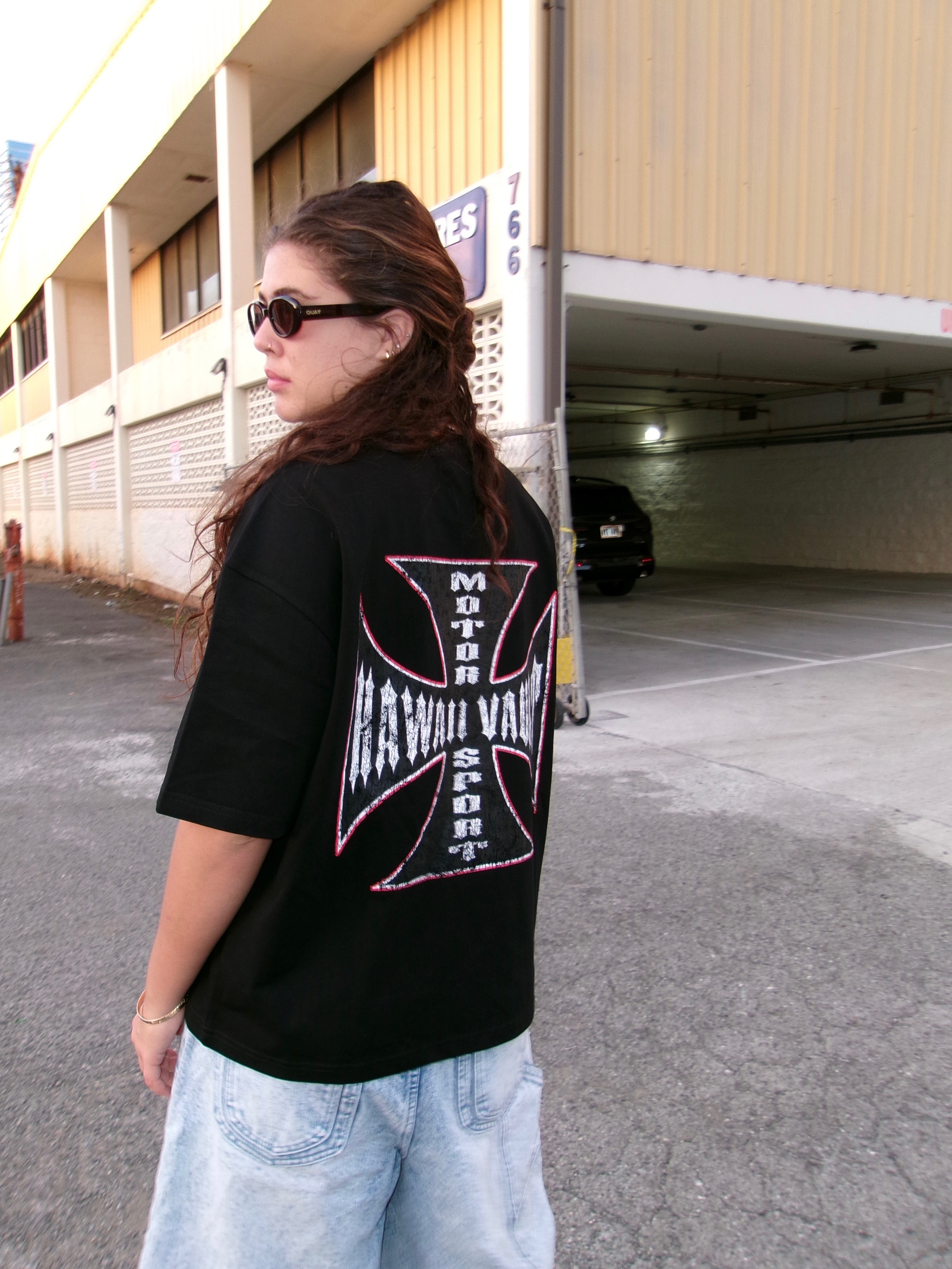 Hawaii Vault Chopper Tee BLK